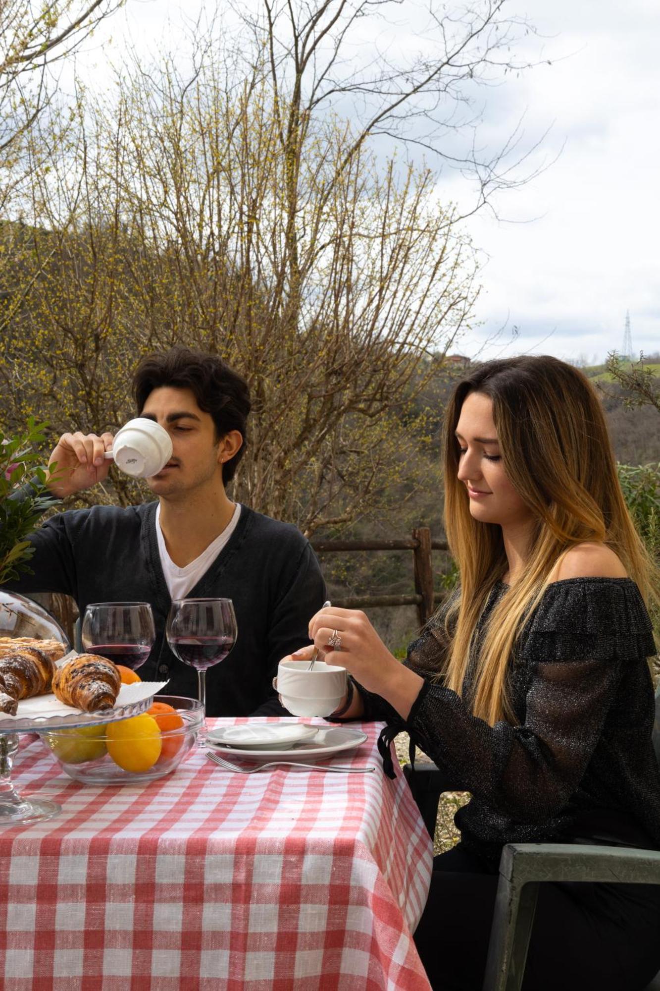 Podere Riosto Cantina&Agriturismo Pianoro Zewnętrze zdjęcie