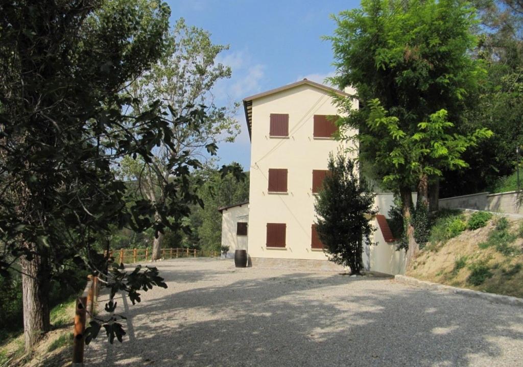 Podere Riosto Cantina&Agriturismo Pianoro Zewnętrze zdjęcie